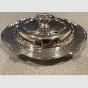 Vintage LBS Co - Lawrence B Smith - Silver Plated Lidded Vegetable Serving Dish